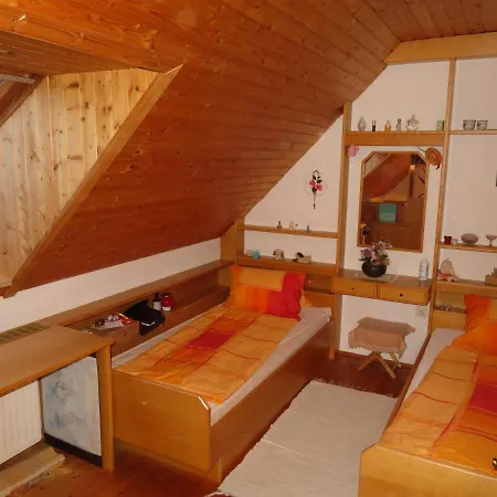 Privat bolig Gastehaus Karba Panoramablick In Thermenregion *